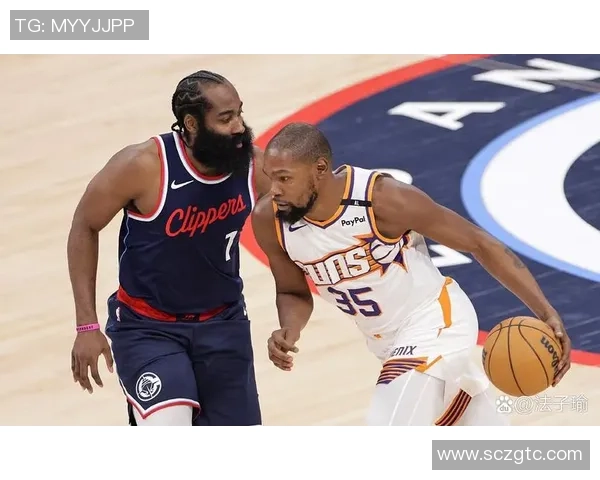 开拓者与尼克斯激战正酣NBA常规赛精彩对决引发球迷热议