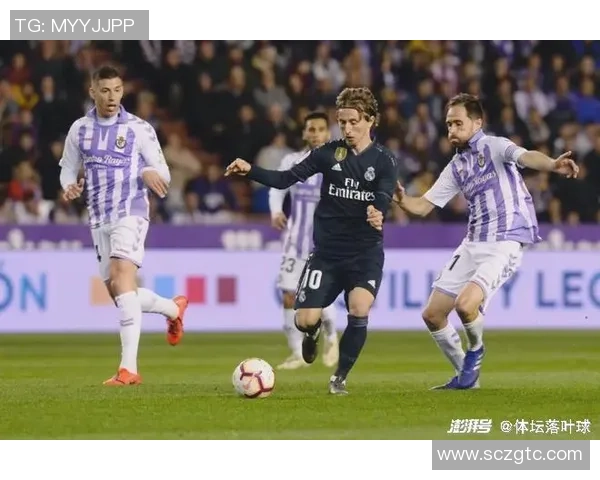 皇家马德里与马德里竞技对决前瞻及战术分析探讨